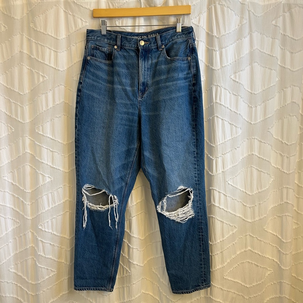 American Eagle Highest Rise Mom Jeans
